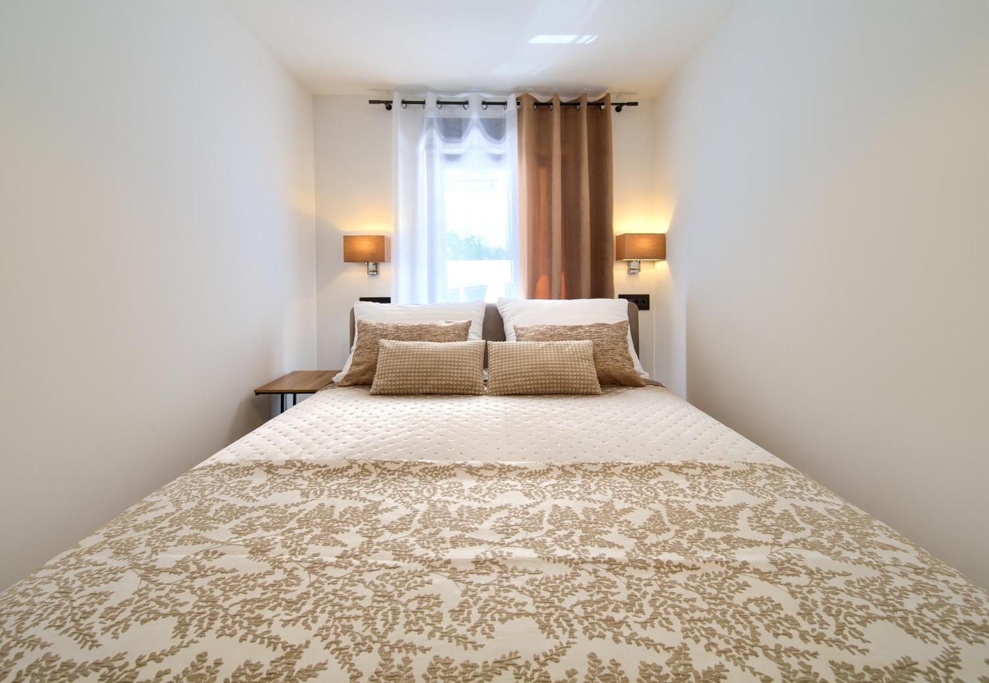Apartments Sinisa - Đảo Krk Ngoại thất bức ảnh
